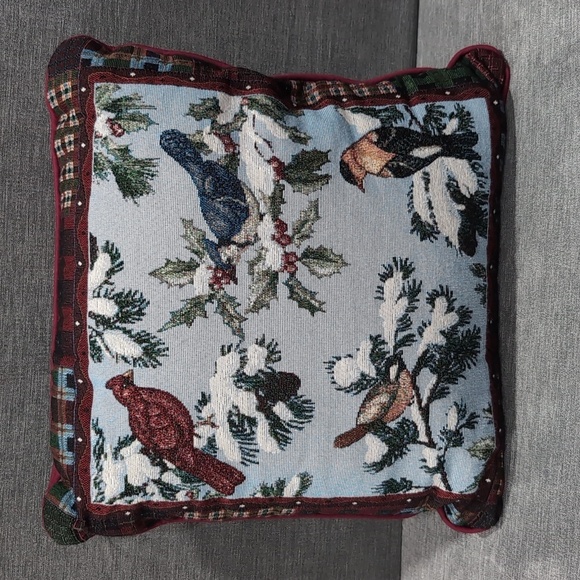 Winter Needle point Birds snowy tree Super thick pillow cardinal - Picture 1 of 3